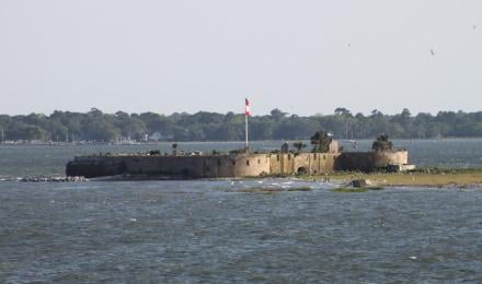 03 Harbor Cruise Castle Pinckney
