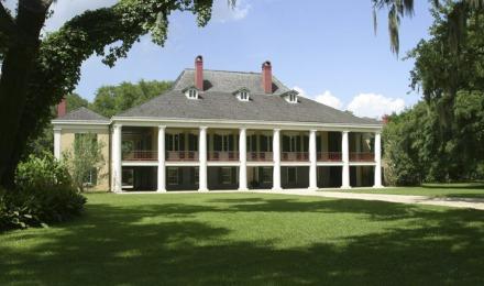 Destrehan Plantation House And Grounds