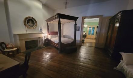 Lydia Room Interior