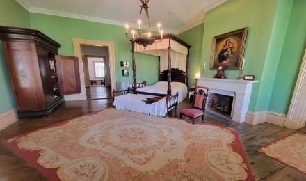 Mama Bedroom