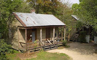 Outbuilding At Destrehan