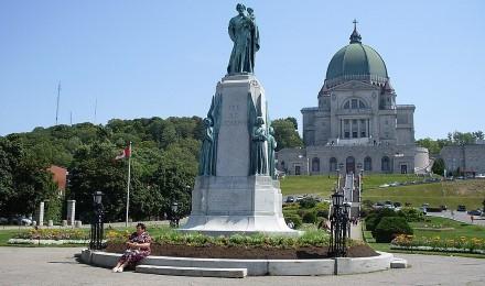 St Josephs Oratory Statue