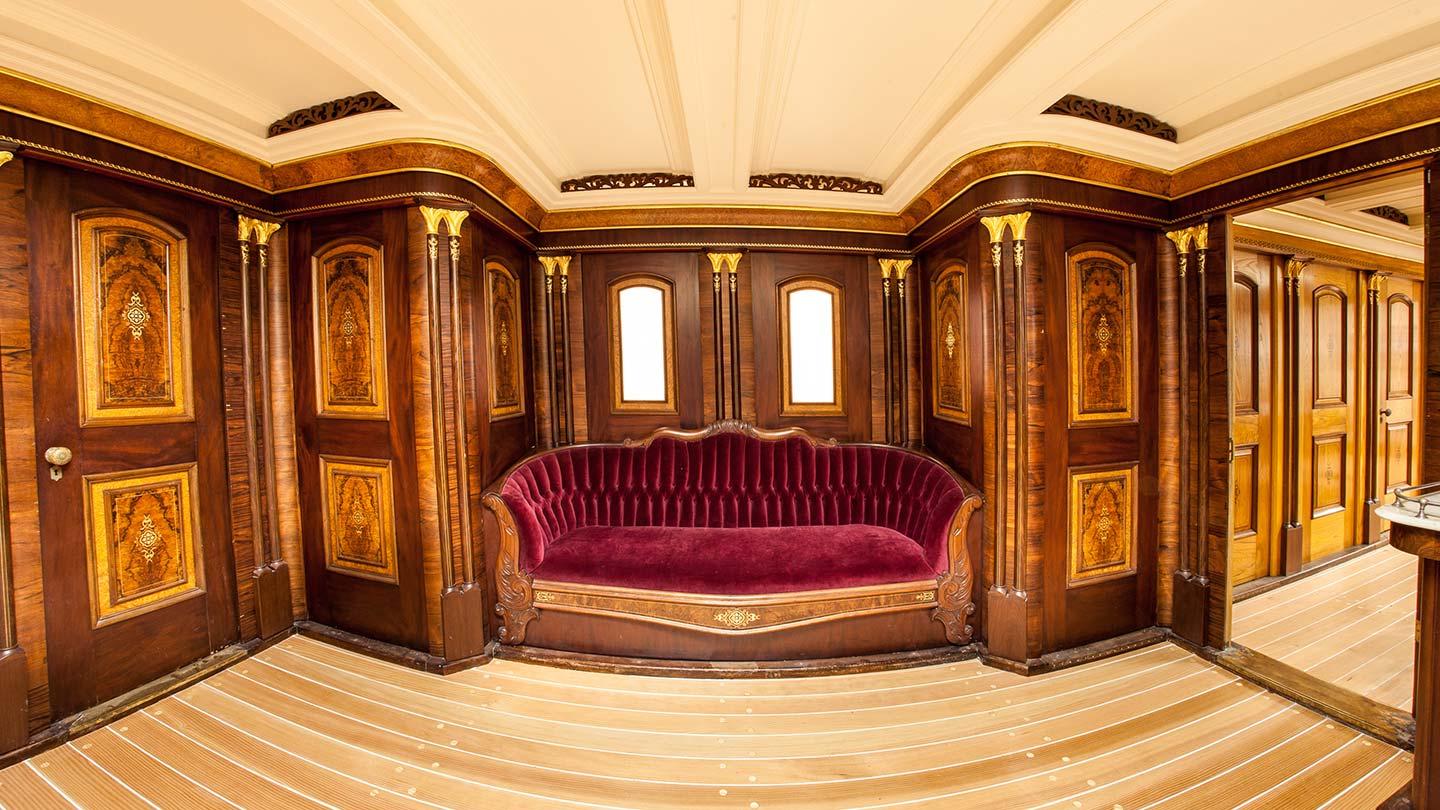 World Class Exhibits Gallery2