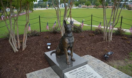 K9 Statue