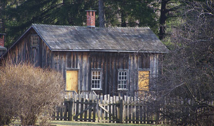 Slatepickershouse