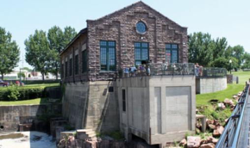 Falls Park. Overlook Cafe