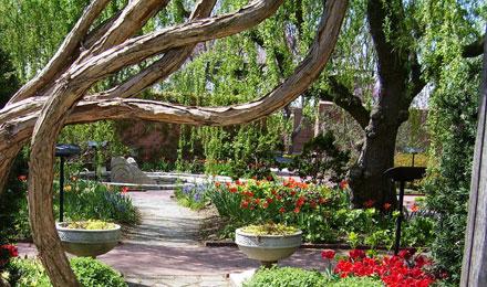 Design Gardens Spring 2012