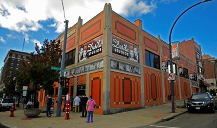 A Visit To Lucy Desi Center For Comedy