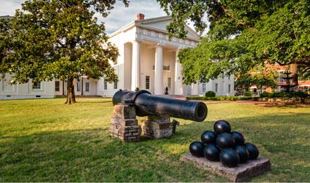 Old State House & Lady Baxter Cannon