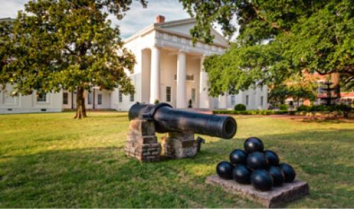 Old State House & Lady Baxter Cannon
