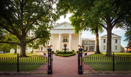 A Visit To The Old State House Museum