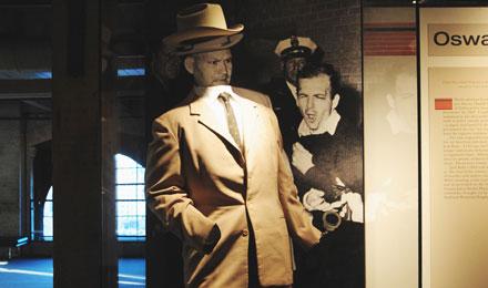 Leavelle Suit