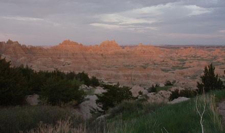 25 Located Only 8 Miles From Beautiful Badlands National Park