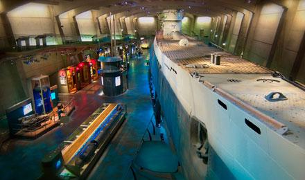 Submarine