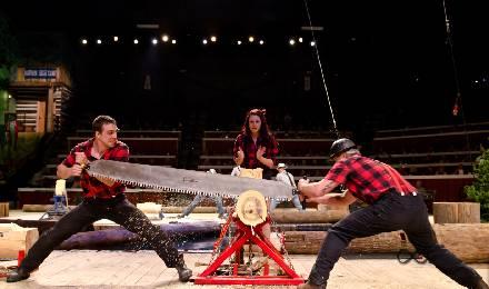 Paula Deen's Lumberjack Feud Evening Show