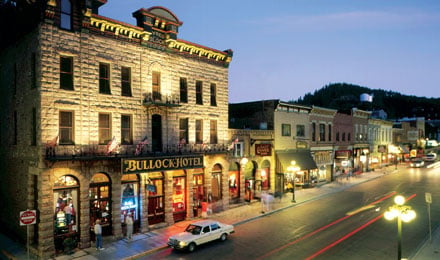 Guided Tour Of Deadwood