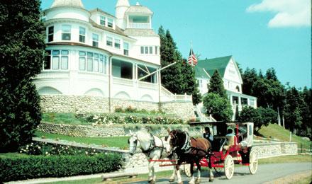 Guided Carriage Tour Mackinac Island4