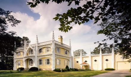 Kennebunkport Wedding Cake House